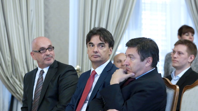 Vlada će zadržati mlade znanstvenike u Hrvatskoj i omogućiti povratak onima koji su otišli